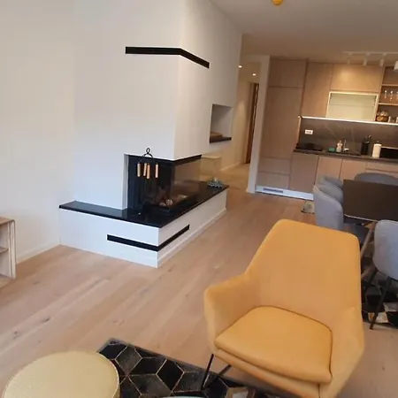 Olimpijska Kuca A502