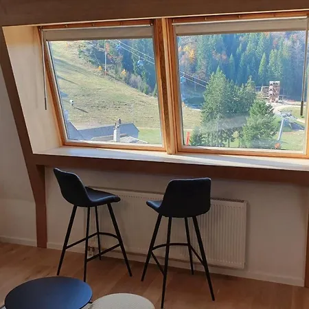 Olimpijska Kuca A502 *