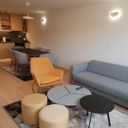 アパート Olimpijska Kuca A502 *